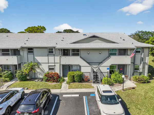 8388 SE Croft Circle #P-9, Hobe Sound, FL 33455