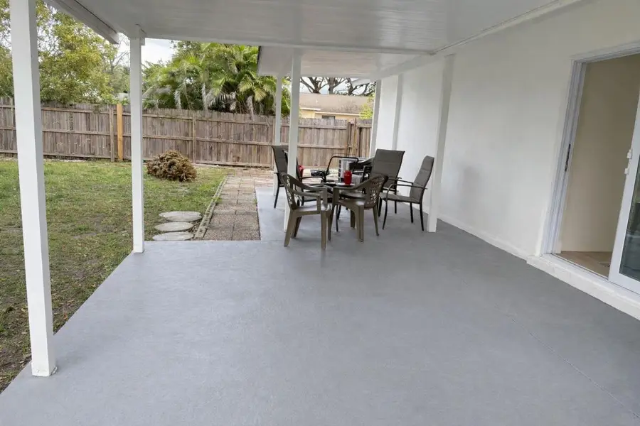 401 S 12th Street, Lantana, FL 33462 - Image #3