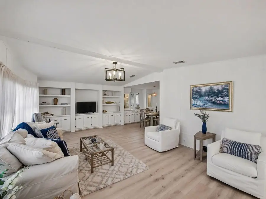 7843 SE Saratoga Drive, Hobe Sound, FL 33455 - Image #3