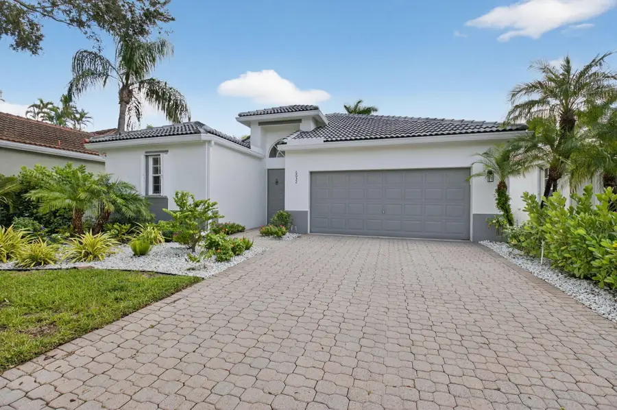 6032 Rossmoor Lakes Court, Boynton Beach, FL 33437 - Image #2