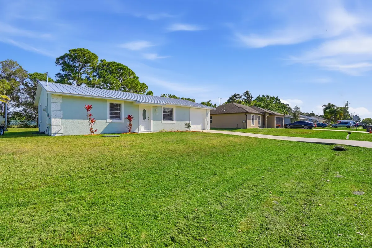 381 NW Curtis Street, Port Saint Lucie, FL 34983 - Image #1