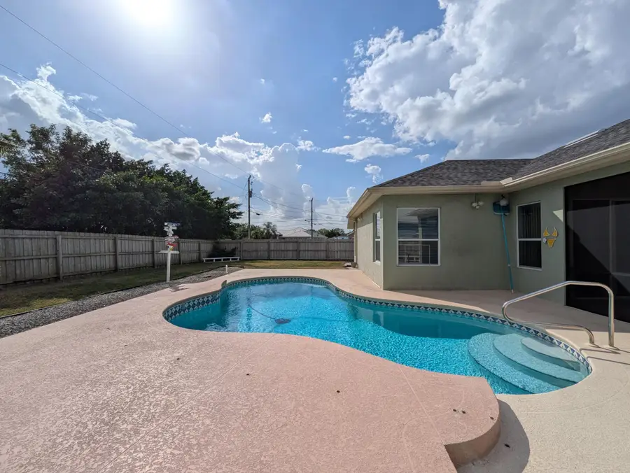 302 SW Log Drive, Port Saint Lucie, FL 34953 - Image #2