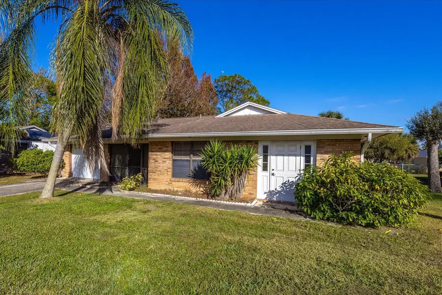 2055 SW Cranberry Street, Port Saint Lucie, FL 34953 - Image #2