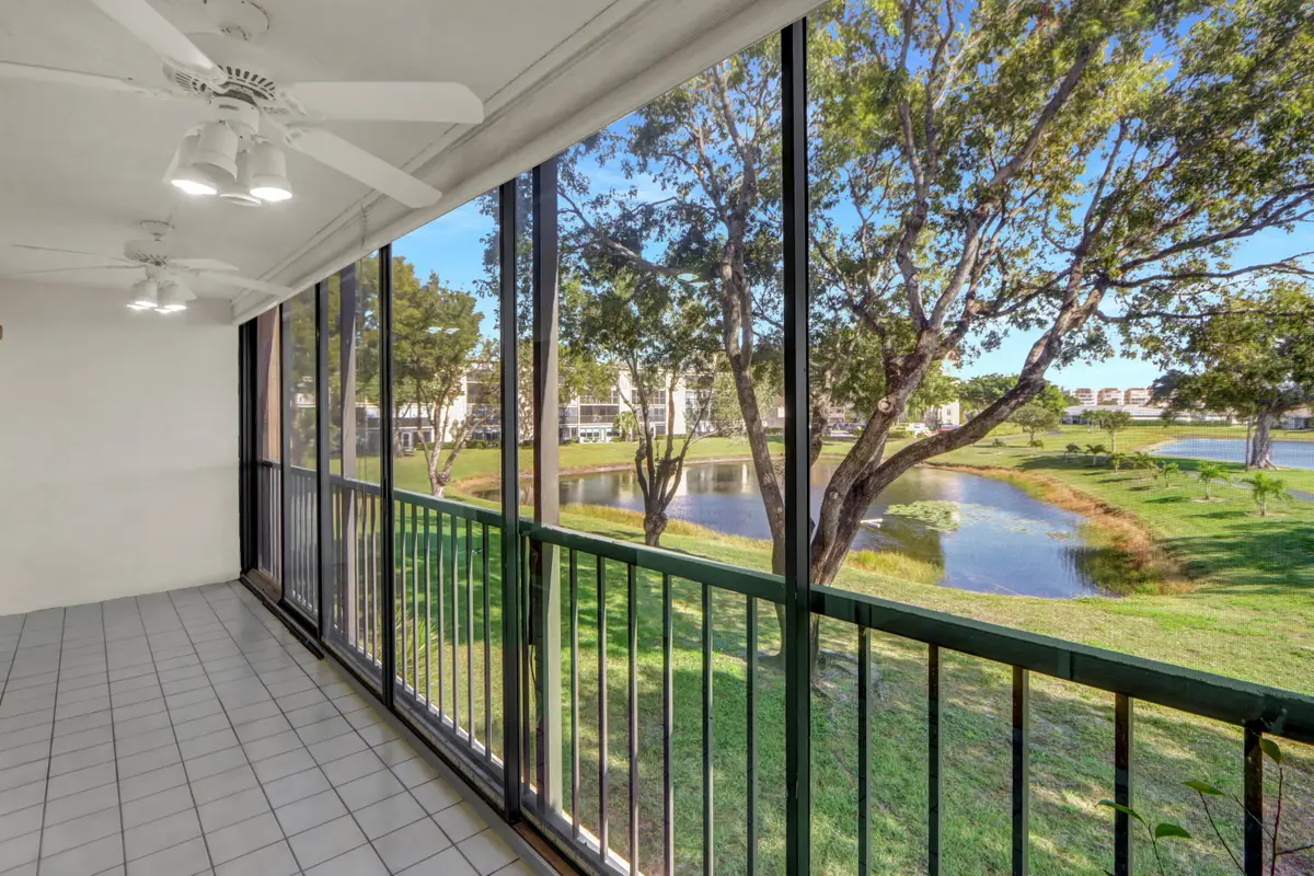 7192 Huntington Lane #208, Delray Beach, FL 33446 - Image #1