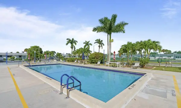 2638 Gately Drive E #106, West Palm Beach, FL 33415