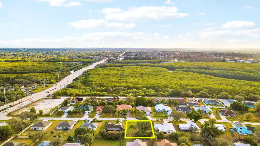 2398 SE Alden Street, Port Saint Lucie, FL 34984 - Image #2