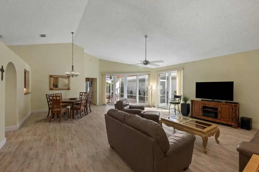 1020 Lytham Court, West Palm Beach, FL 33411 - Image #3