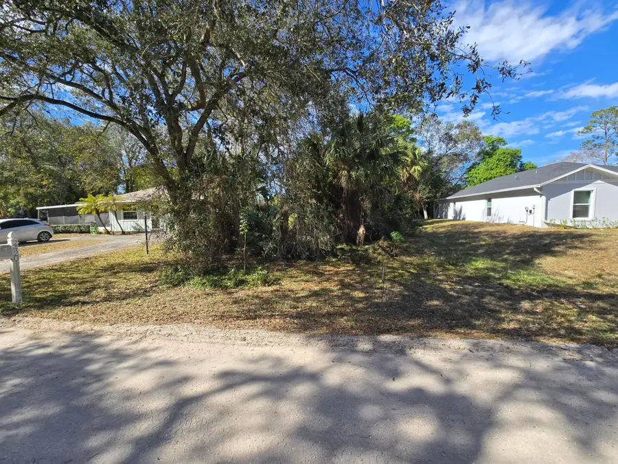 2445 87th Court, Vero Beach, FL 32966 - Image #2