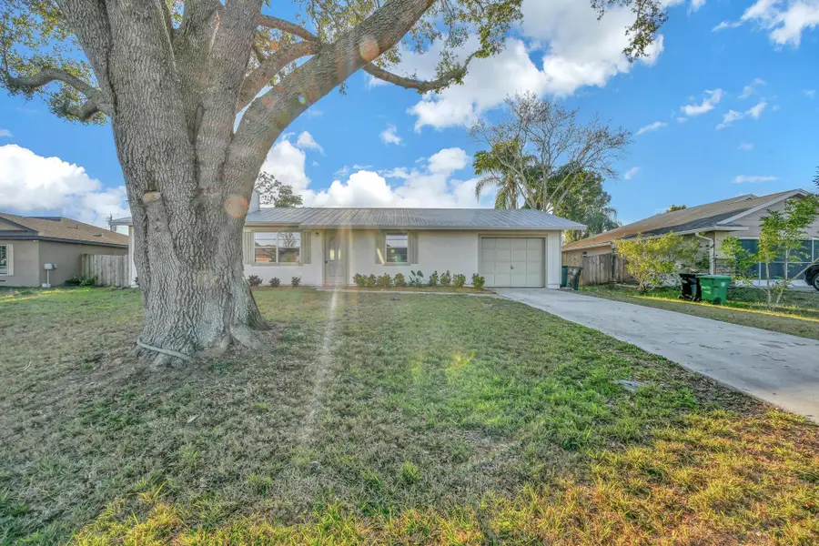 1722 SE Biddle Lane, Port Saint Lucie, FL 34983 - Image #2