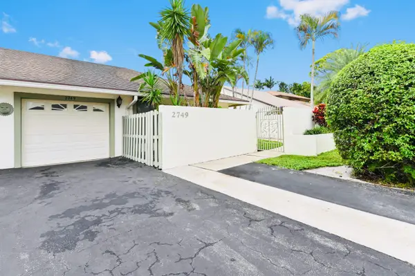 2749 SW 5th Street, Delray Beach, FL 33445