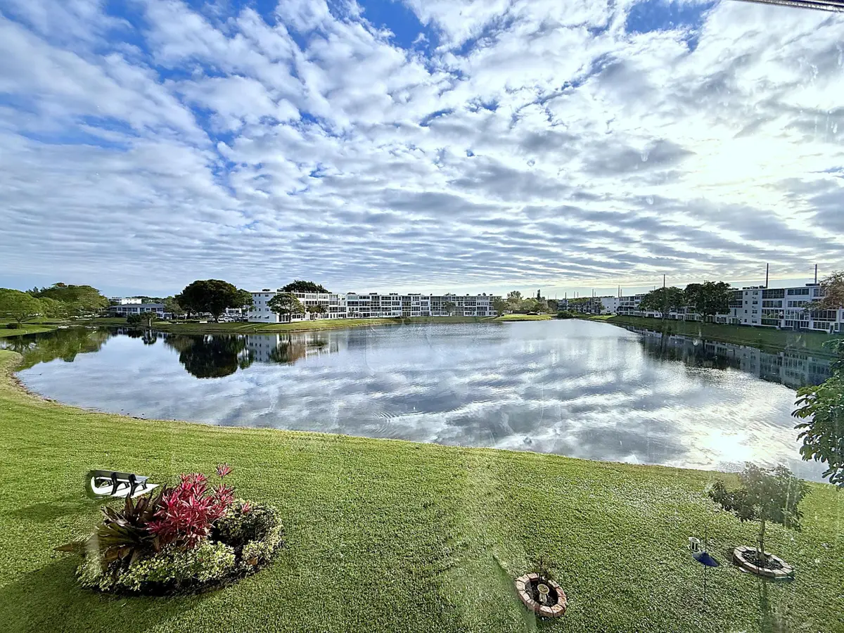 3082 Oakridge U, Deerfield Beach, FL 33442 - #1