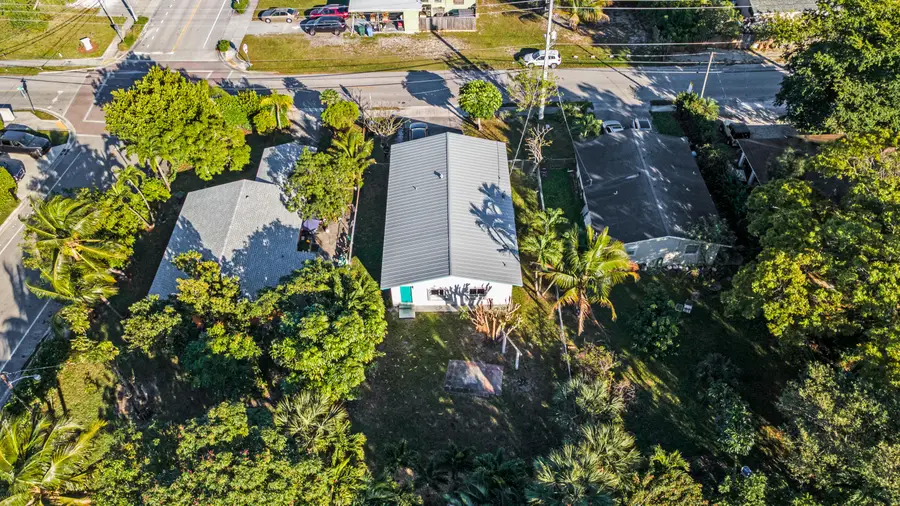 3443 NE 3rd Avenue, Oakland Park, FL 33334 - #3