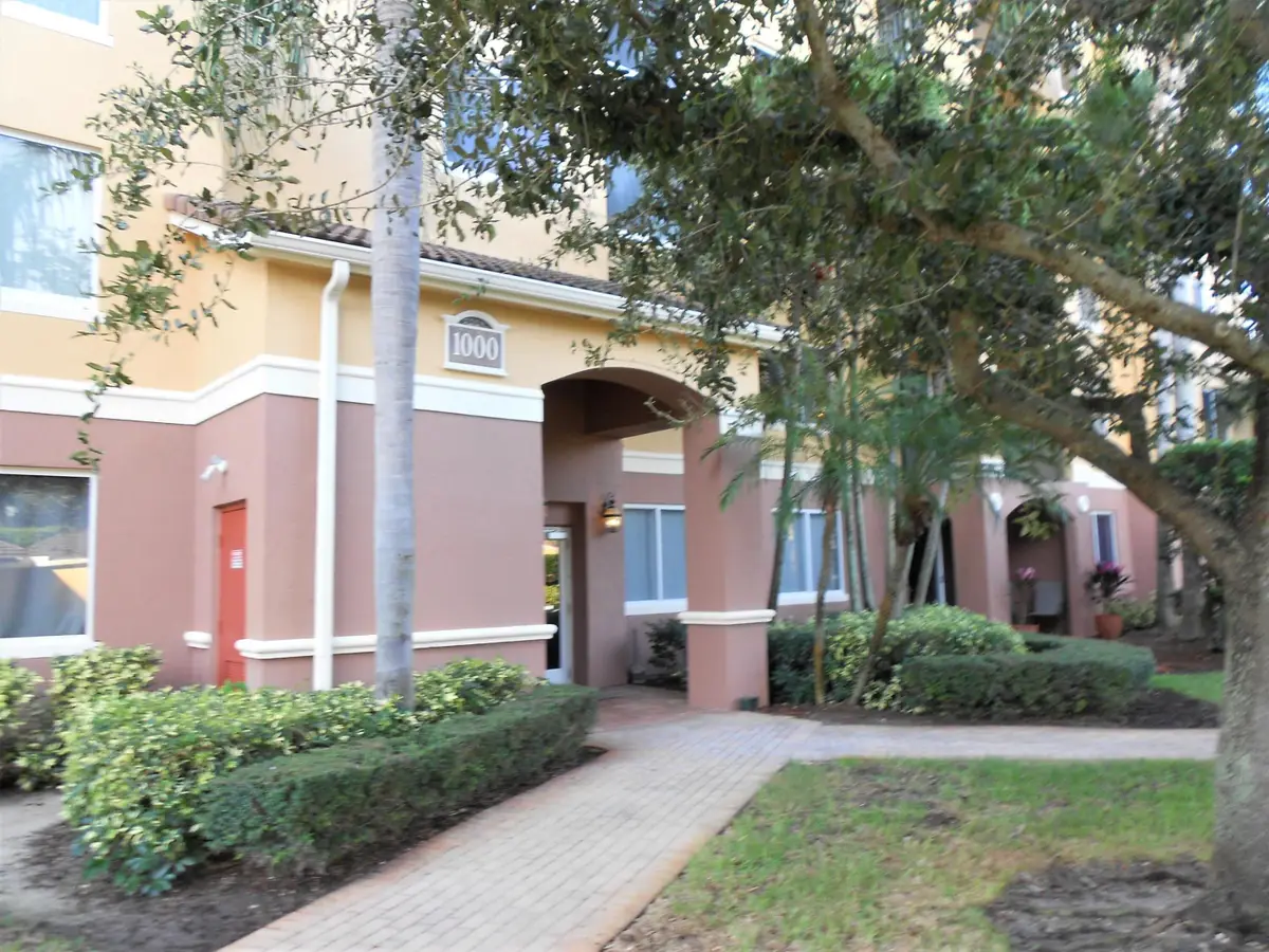 1000 Scotia Drive #304, Hypoluxo, FL 33462 - Image #1