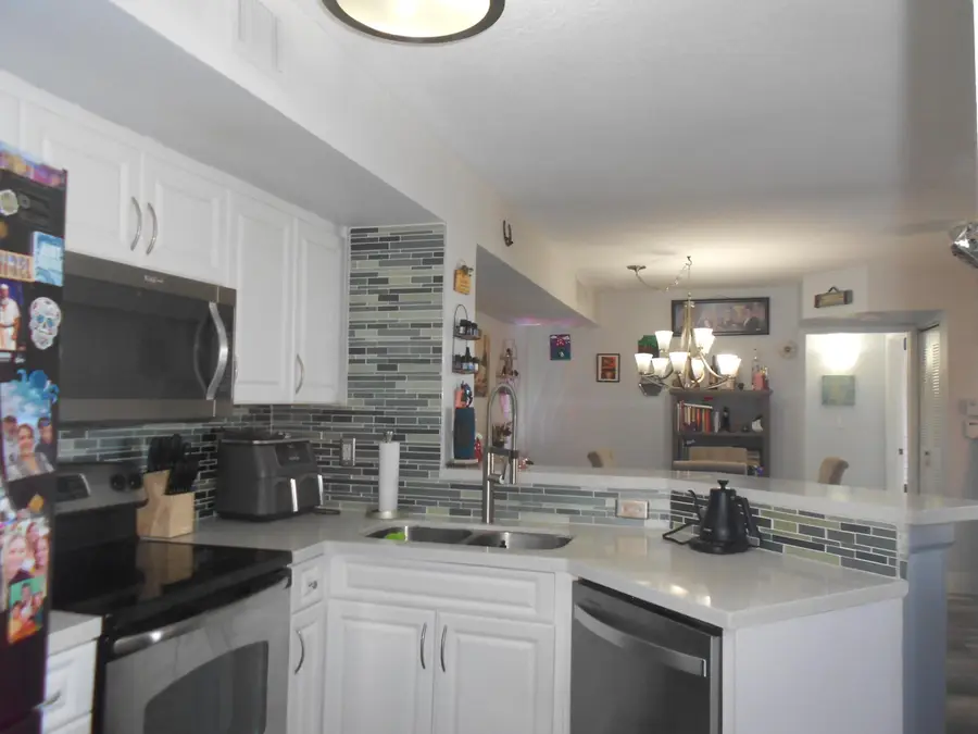 1000 Scotia Drive #304, Hypoluxo, FL 33462 - Image #2