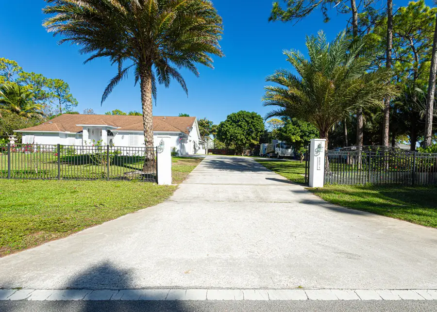 8895 Palomino Drive, Lake Worth, FL 33467 - Image #3