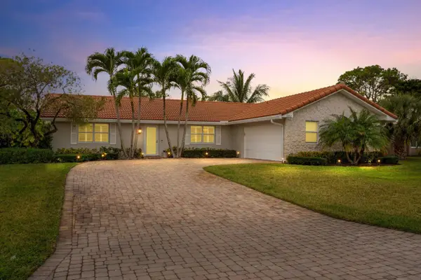 3952 SE Fairway W, Stuart, FL 34997