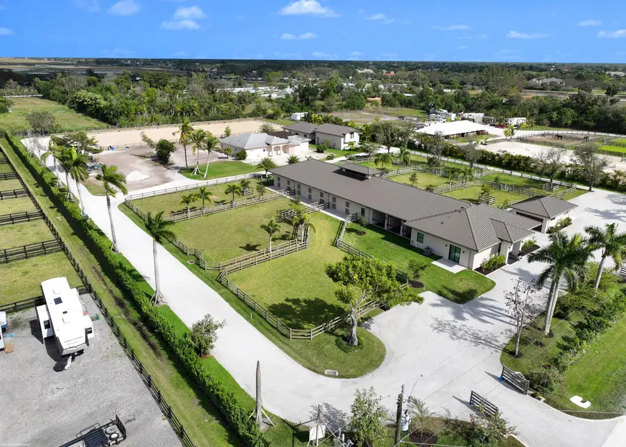 16219 Hollow Tree Lane, Wellington, FL 33470 - Image #2