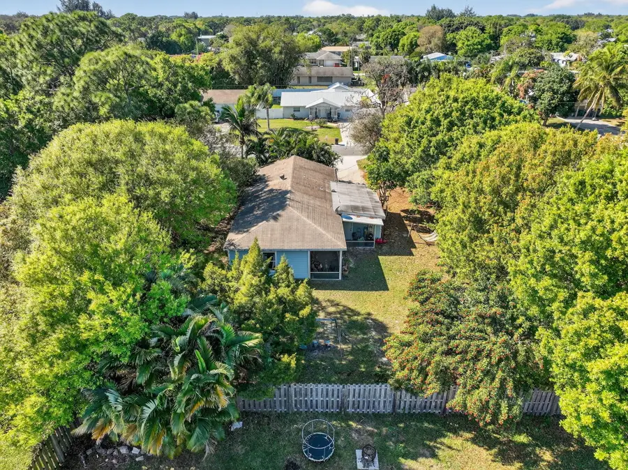 5210 Palm Drive, Fort Pierce, FL 34982 - Image #2