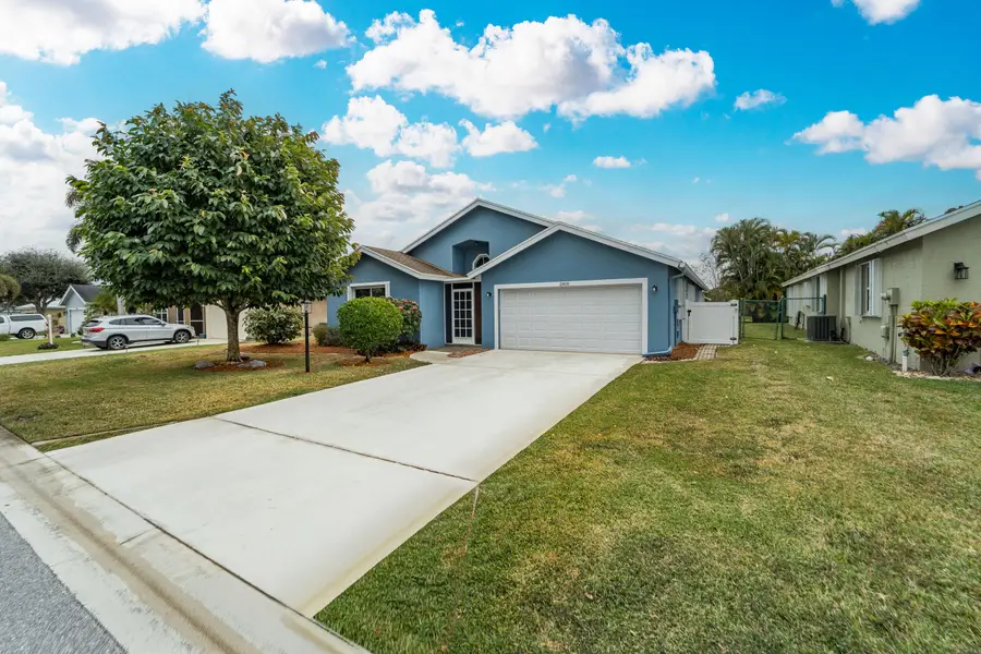 2800 SW Montego Terrace, Stuart, FL 34997 - Image #2