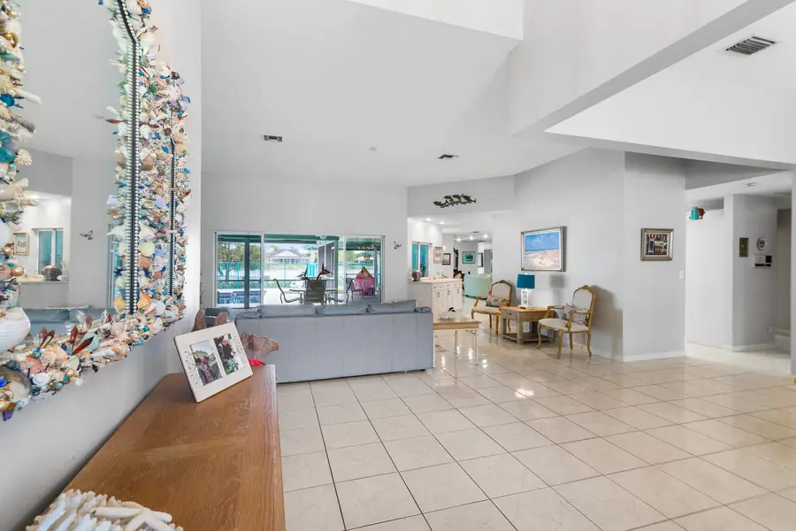 8862 Estate Drive, West Palm Beach, FL 33411 - Image #3