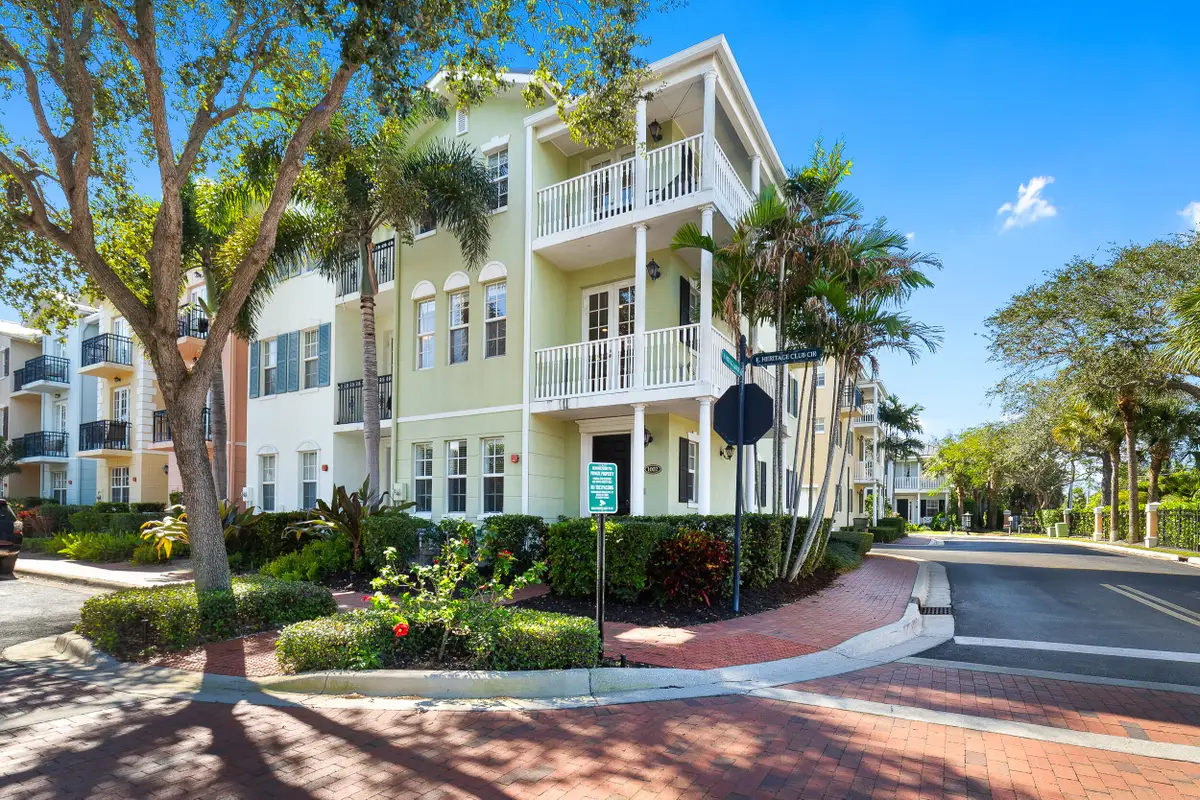 1002 E Heritage Club Circle, Delray Beach, FL 33483 - Image #1