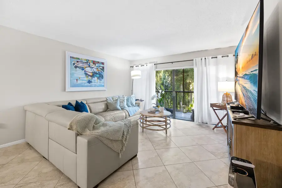 3605 S Ocean Boulevard #229, Palm Beach, FL 33480 - Image #2