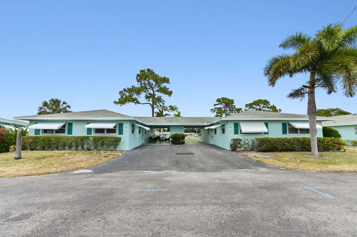 604 Hummingbird Lane, Delray Beach, FL 33445 - Image #1