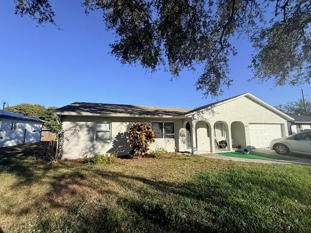 2281 SE Belvedere Street, Port Saint Lucie, FL 34984 - Image #1