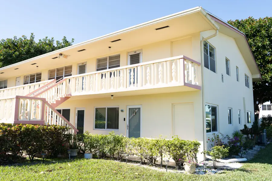 131 Easthampton F, West Palm Beach, FL 33417 - Image #3