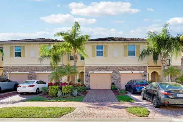 9504 SW Merlin Court, Stuart, FL 34997