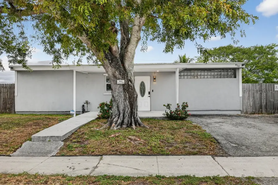 419 Cheyenne Drive, Lake Worth, FL 33462 - Image #2