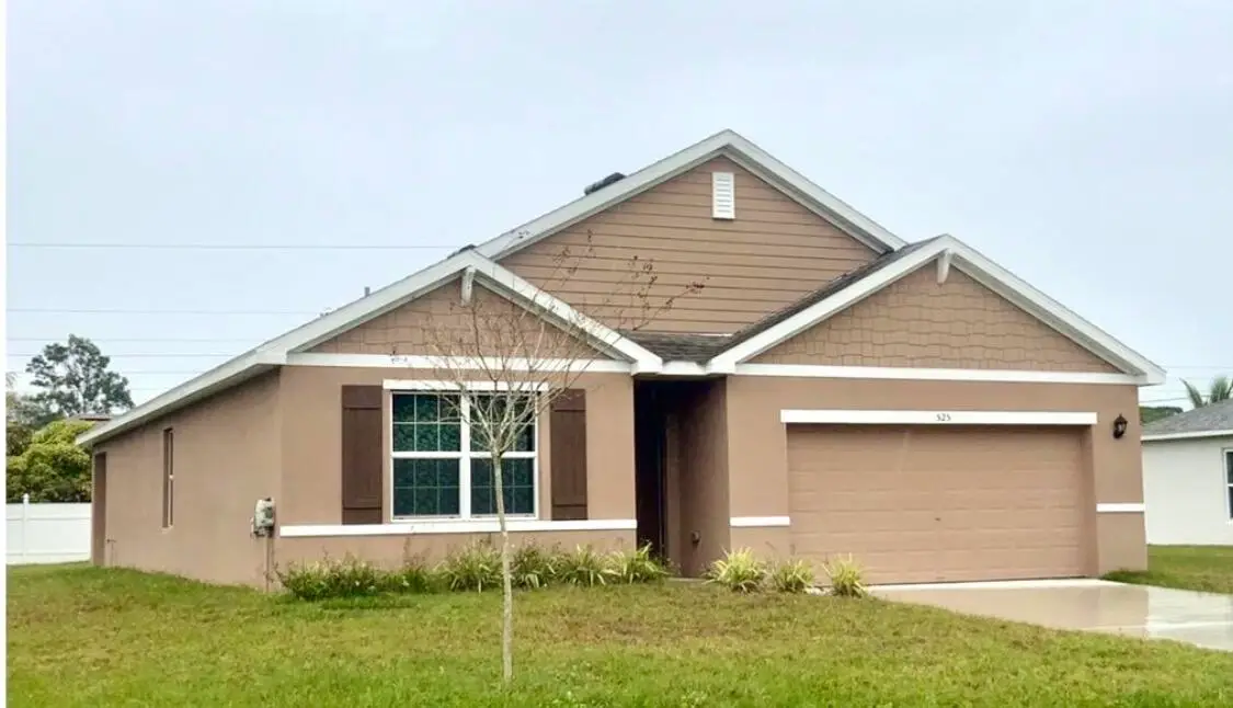 525 SW Twig Avenue, Port Saint Lucie, FL 34983 - Image #1