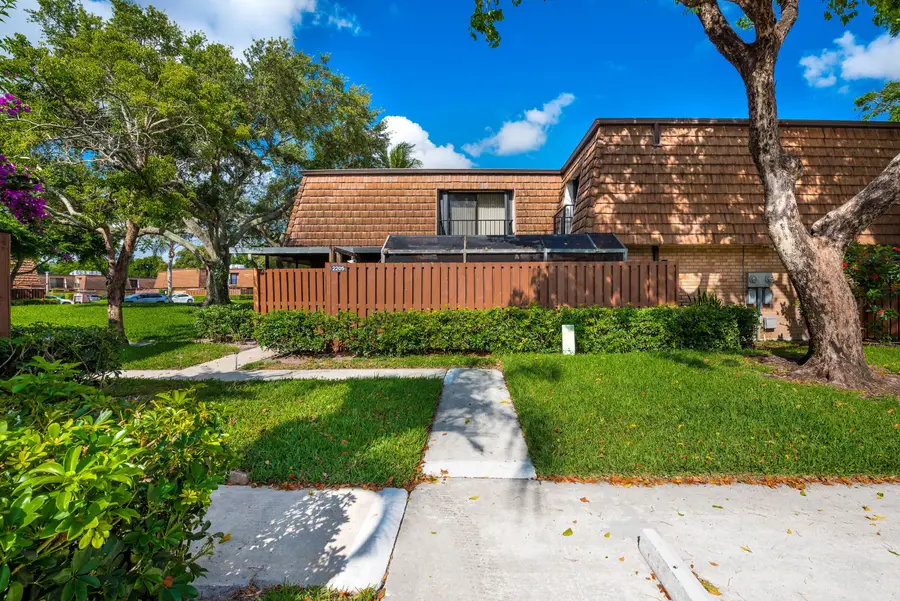 2205 22nd Lane, Greenacres, FL 33463 - Image #2