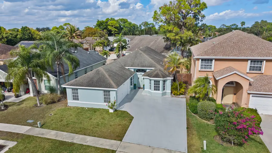 103 Saratoga Boulevard E, Royal Palm Beach, FL 33411 - #2