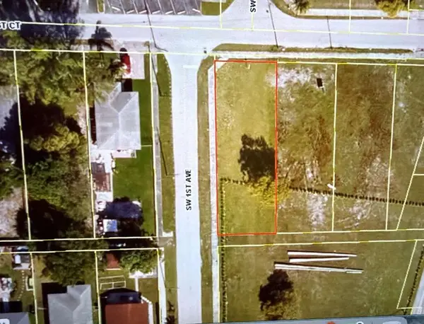 84 SW 1 Court, Deerfield Beach, FL 33441