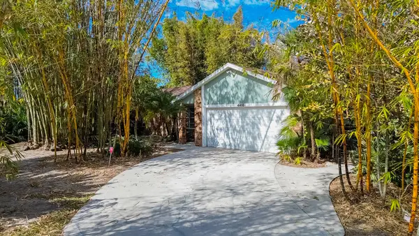 4418 SW Farmington Street, Port St Lucie, FL 34953