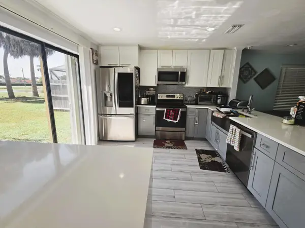 5885 Northpointe Lane, Boynton Beach, FL 33437