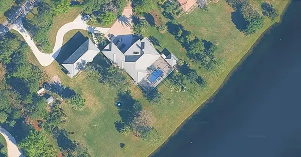7833 Sabal Lake Drive, Port St Lucie, FL 34986