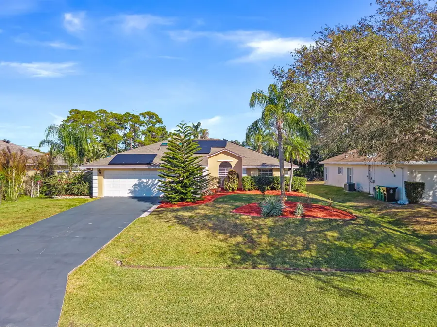 1849 SW Kimberly Avenue, Port Saint Lucie, FL 34953 - Image #2