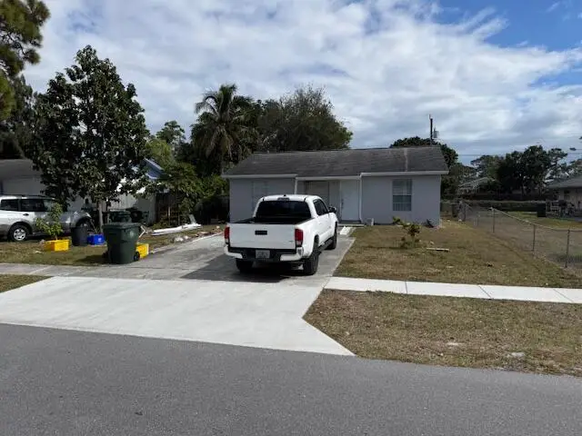 448 Perry Avenue, Greenacres, FL 33463 - Image #2