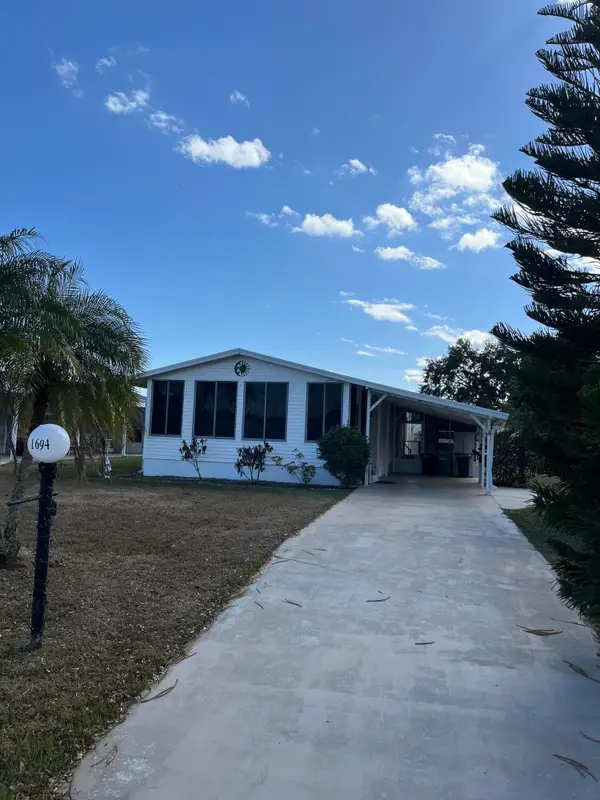 1694 Booth Bay Court, Fort Pierce, FL 34945