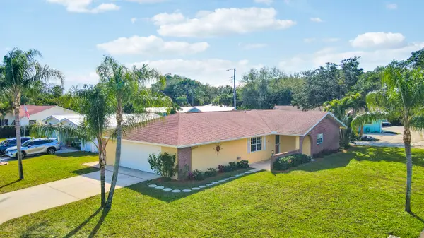 1501 Lance Road, Jupiter, FL 33469