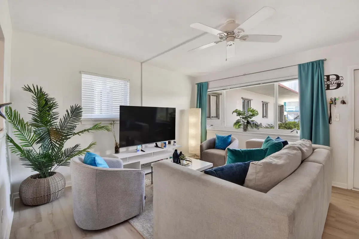 2286 Lake Osborne Drive #Apt. 4, Lake Worth Beach, FL 33461 - Image #1