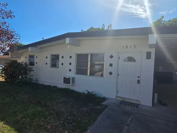 1815 Hillcrest Avenue, Lake Worth Beach, FL 33461