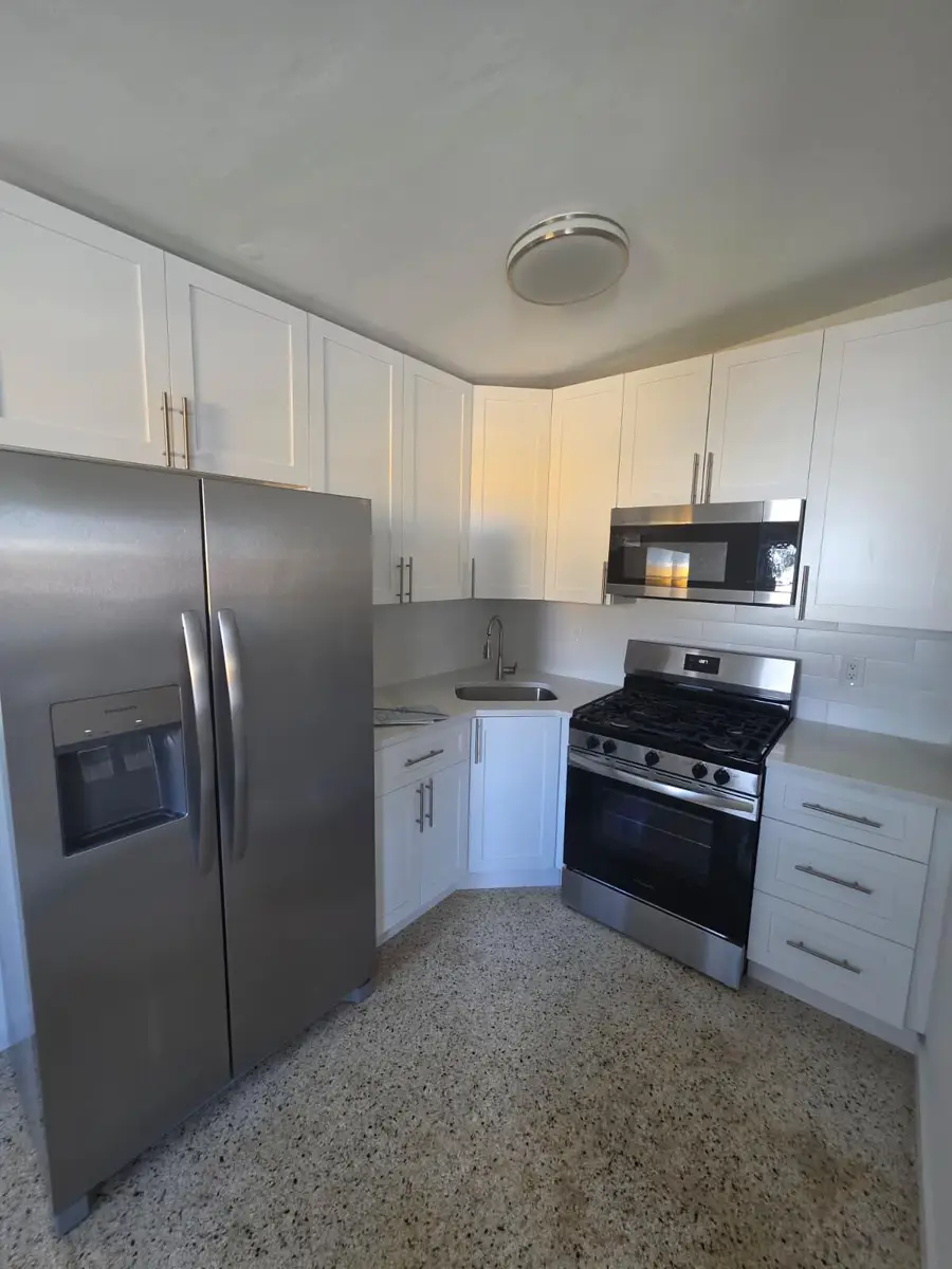 1815 Hillcrest Avenue, Lake Worth Beach, FL 33461 - Image #2