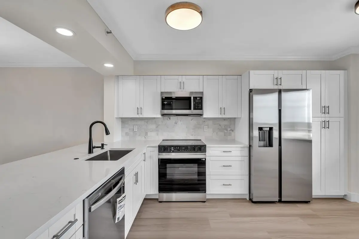 7076 Huntington Lane #803, Delray Beach, FL 33446 - Image #1