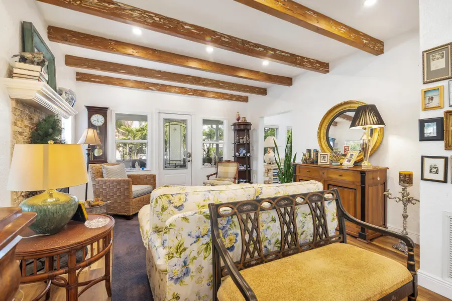 324 Pilgrim Road, West Palm Beach, FL 33405 - Image #3