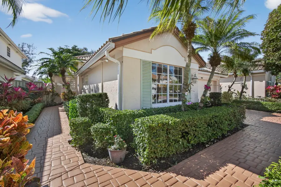 951 Augusta Pointe Drive, Palm Beach Gardens, FL 33418 - #2