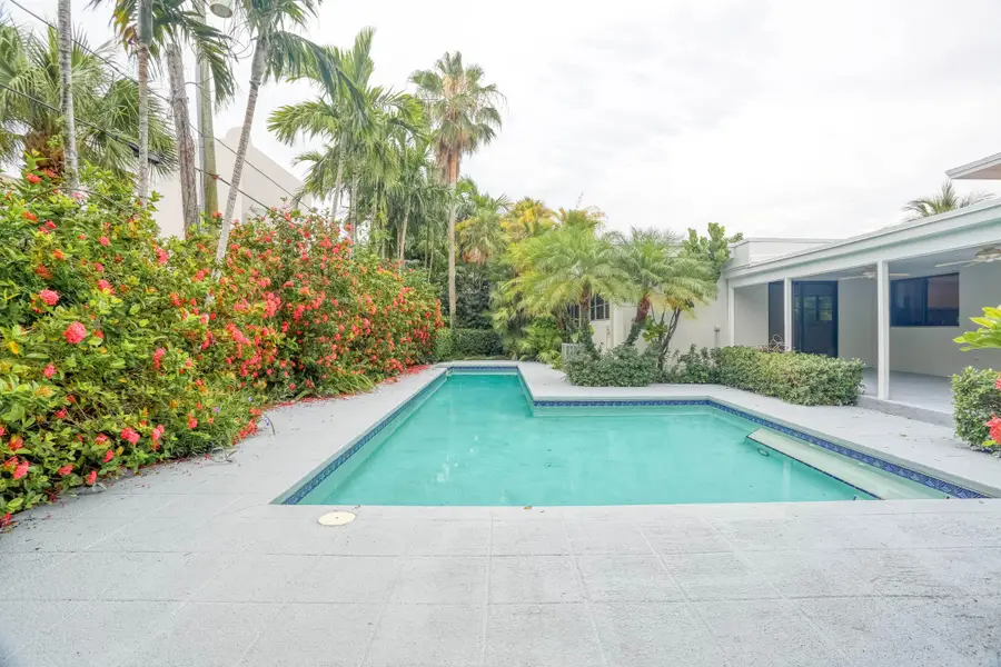 121 Costello Road, West Palm Beach, FL 33405 - Image #3