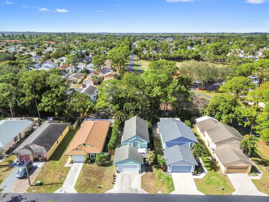 1365 Sweet William Lane, West Palm Beach, FL 33415 - Image #3